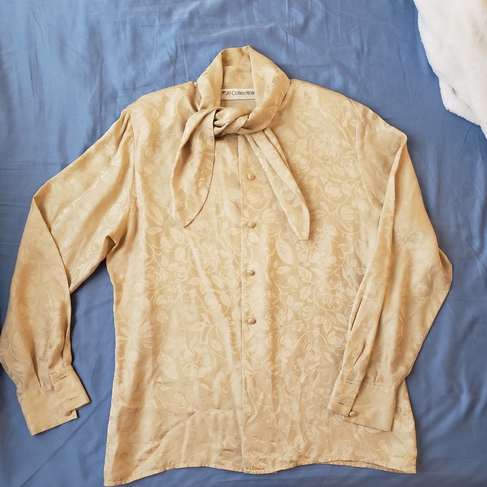 Vintage Silk Buttoned Blouse